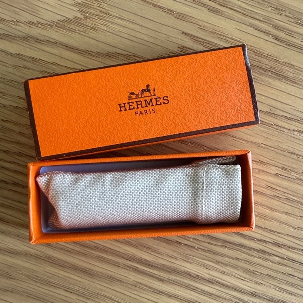 Hermes lipstick 85
